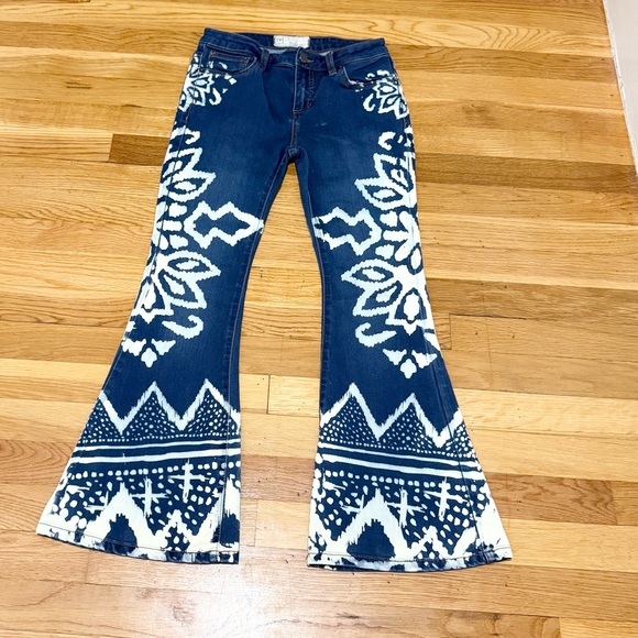 Free People Dominica Printed Flare Jeans (rare) - Picture 8 of 10